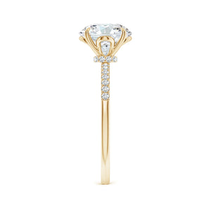 Lab-grown round diamond engagement ring with hidden halo, set in 18k yellow gold by Irdoja Diamonds.