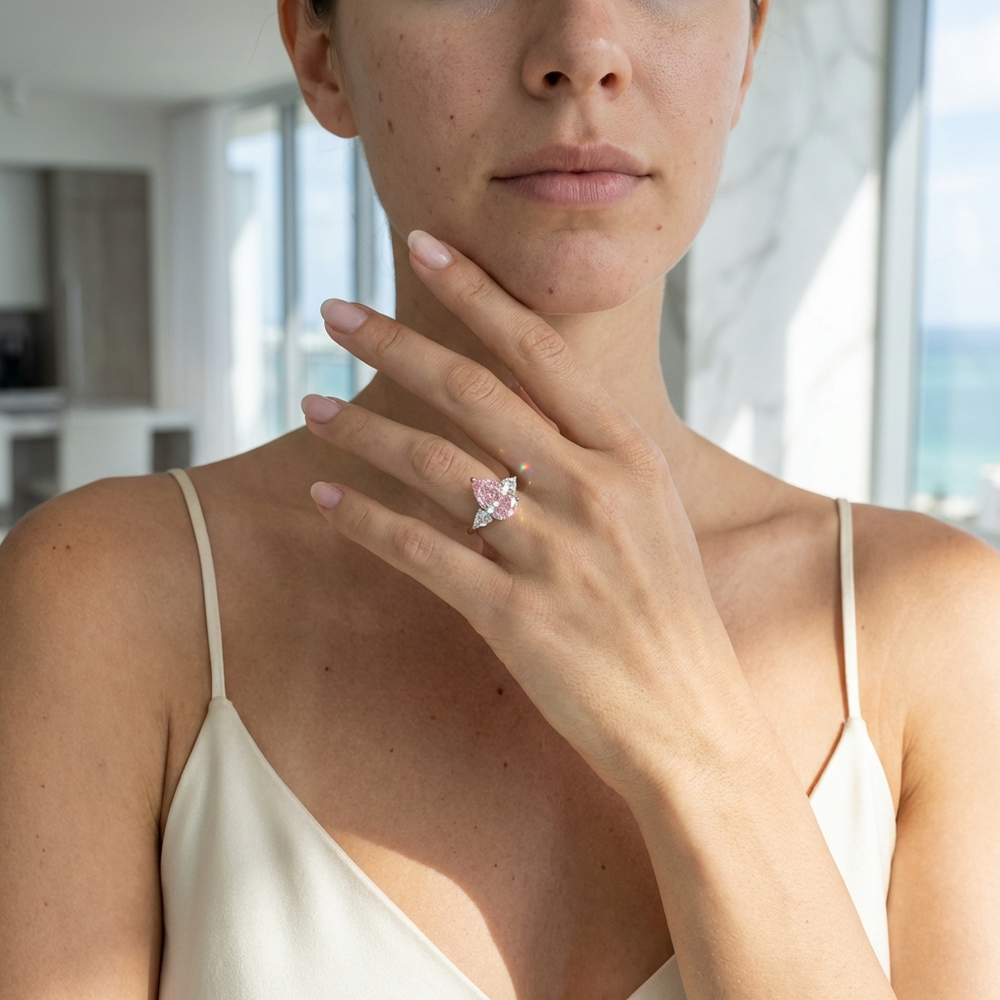 4.66ct Pear-Cut Fancy Vivid Pink Diamond Halo Ring VS1 — Engagement Ring — 18k rose gold ring | Irdoja Diamonds